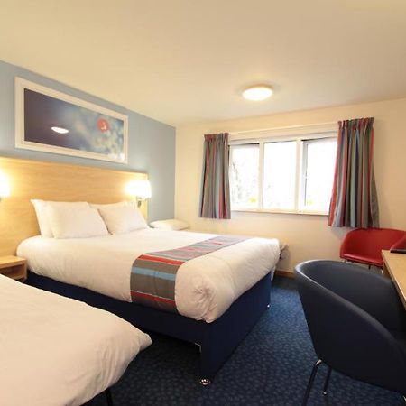 Travelodge Ashford Eksteriør billede